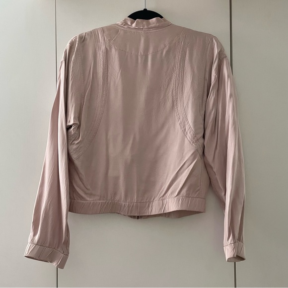 BLANK NYC Soft Blush Pink Lightweight Zip-Up Jacket with Stitch Detailing XS - Picture 5 of 6